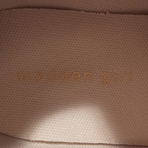 Madden Girl light pink/sand Chunky sneakers - Picture 14 of 14